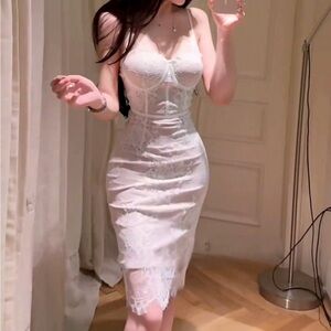 Chic White Lace Midi Dress